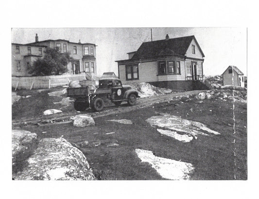 Kean's General Store, now known as Norton's Cove Studio estimated to be taken in the 1940s or 50s